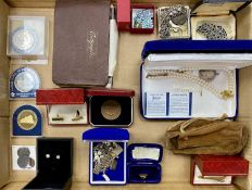 ASSORTED COSTUME JEWELLERY & COLLECTABLES, including silver charm bracelet, pendant and chain,