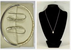 KIT HEATH HALLMARKED SILVER JEWELLERY, comprising boxed bangle and earrings, set of modernist scroll