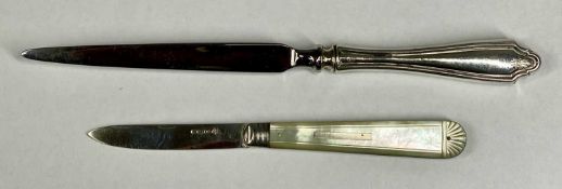 GROUP OF HALLMARKED SILVER ITEMS, comprising silver handled letter opener, Cooper Brothers,