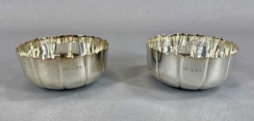 PAIR OF GEORGE VI CIRCULAR SILVER BOWLS, with fluted edges and scalloped rims, Israel Freeman &