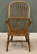 OAK & ELM VINTAGE WINDSOR ARMCHAIR with high spindle and curved back, 102 (h) x 57 (w) x 38cms (d)