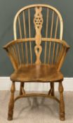 OAK & ELM WINDSOR CHAIR with wheel, spindle, and curved back, crinoline stretcher, 101 (h) x 59 (