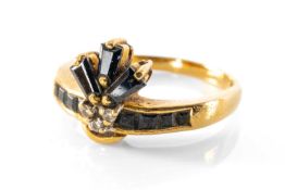 18CT GOLD SAPPHIRE & DIAMOND CHIP RING, ring size M, 3.4gms in ring box