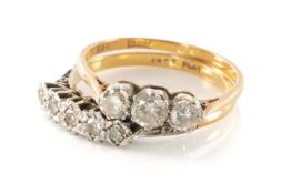 18CT GOLD & PLATINUM THREE STONE DIAMOND RING, 0.4cts overall, together with 18ct gold