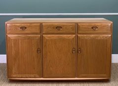 ERCOL WINDSOR HIGH SIDEBOARD 2074, height adjustable internal wooden shelves