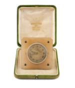 CARTIER AGATE, ENAMEL & GEM-SET DESK / TRAVEL CLOCK, c. 1920s, the square shaped agate plaque