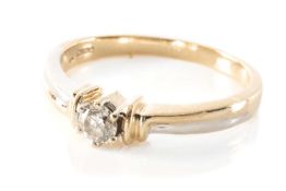 9CT BI-COLOUR GOLD SOLITAIRE DIAMOND RING, size O, 3.1gms