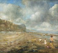‡ LEONARD BEARD (1942-2007) oil - expansive beach scene with figures