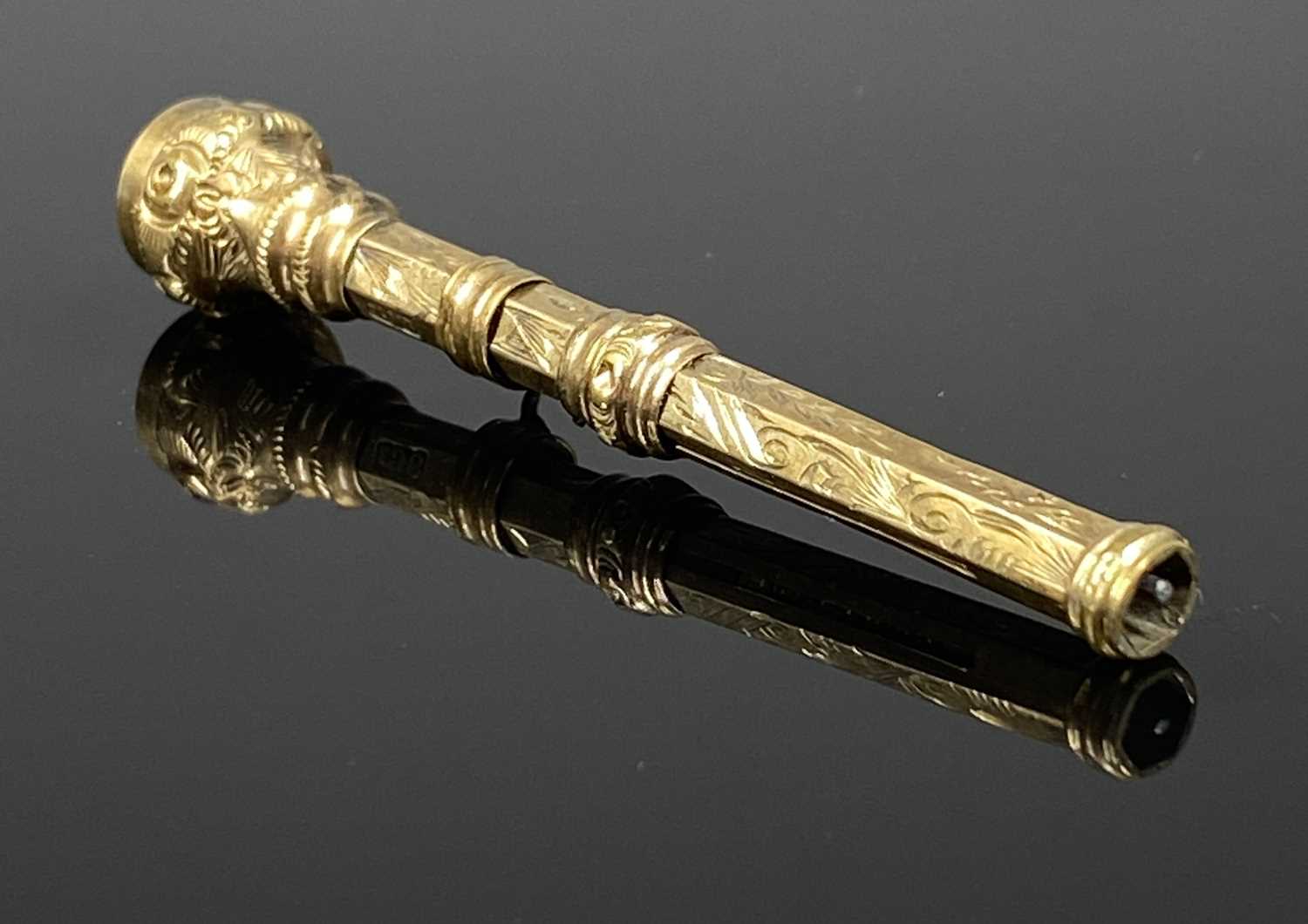 9CT GOLD PROPELLING PENCIL, engraved and inset with agate top, 45mms (l), 5.3gms Provenance: - Image 2 of 2