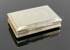 VICTORIAN RECTANGULAR SILVER TABLE SNUFF BOX, engine turned decoration, cast floral thumb piece