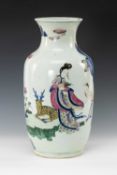 CHINESE FAMILLE ROSE 'MAGU & DEER' VASE, 19th C., decorated with the female immortal holding lingzhi