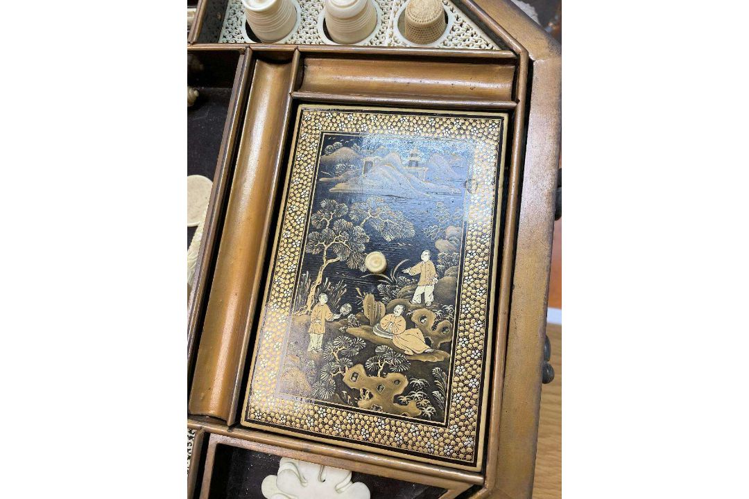 FINE CHINESE BLACK & GOLD LACQUER WORK BOX, 19th C., canted rectangular cushion form, fitted - Image 18 of 42