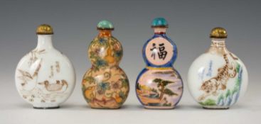 CHINESE SNUFF BOTTLES, comprising 4 enamelled metal bottles, 2 depicting tigers, and ducks on a