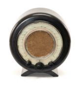 ECKO ALL-ELECTRIC RADIO RECEIVER, type A22, circular black bakelite case, cream dial with central