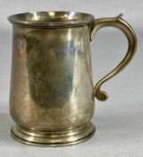 GEORGE VI SILVER TANKARD, of plain form, loop handle, William Bruford & Son Ltd., London 1938, 9.