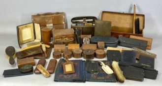 ASSORTED LEATHER GOODS, including trinket boxes, travel cases, cigar cases, wallets, cigarette