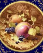 EARLY 20TH CENTURY COALPORT PORCELAIN CIRCULAR PLATE, cobalt blue and gilded border, centre