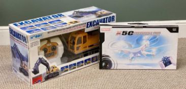 HOBBY 1:12 SCALE REMOTE CONTROLLED EXCAVATOR multi-function electric-powered construction machine;