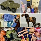 ASSORTED ACTION MAN FIGURES & ACCESSORIES, including clothing, weapons, and armoured vehicle;