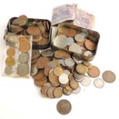 ASSORTMENT OF BRITISH AND WORLD COINS, mostly copper and post 1947 cupro nickel Provenance: