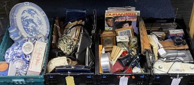 LARGE QUANTITY OF COLLECTABLES, including vintage handbags, radios, clocks, and a small collection