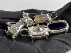 EDWARDIAN SILVER SIX PIECE CONDIMENT, Chester 1907, comprising two pepper pots, two salts, and two