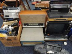 ASSORTED VINTAGE AUDIO/VISUAL EQUIPMENT including transistor radios, portable cassette players,