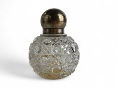 VICTORIAN SILVER MOUNTED GLOBULAR CUT GLASS SCENT BOTTLE / VINAIGRETTE, Sampson Mordan & Co., London