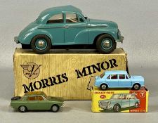 VICTORY MODELS MORRIS MINOR CAR, 1:18 electric scale model, grey-blue with matching hubs, rubber