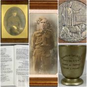 WWI BRONZE DEATH PLAQUE to William Wallace, associated items being a black and white photograph of a