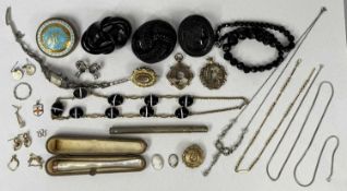 ASSORTED JEWELLERY & COLLECTABLES, including jet type brooches, coral type necklace, mother of pearl