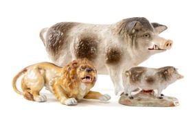 GROUP OF GERMAN PORCELAIN MODELS OF ANIMALS, comprising snarling lion, believed Rudolstadt model