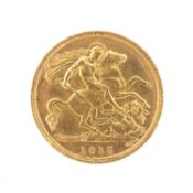 GEORGE V GOLD HALF SOVEREIGN, 1915, 4.0g Provenance: deceased estate Gwent