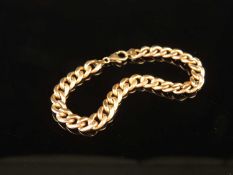 9CT GOLD HOLLOW CURB-LINK BRACELET, with lobster claw clasp, 20cms (l), approx. 7.5g Provenance: