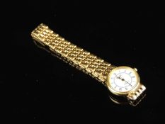 LONGINES 9CT GOLD LADIES' PRESENCE QUARTZ WRISTWATCH, 21mms (diam.) case, on original Longines