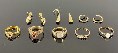 ASSORTED GOLD / YELLOW METAL DRESS RINGS & EARRINGS, approx. 12ozt Provenance: deceased estate