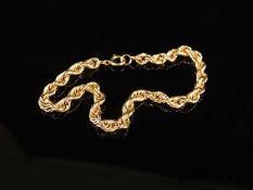 9CT GOLD ROPE TWIST BRACELET, en suite to previous lot, 19cms (l), approx. 10.3g Provenance: private