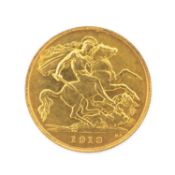 GEORGE V GOLD HALF SOVEREIGN, 1913, 4.0g Provenance: deceased estate Gwent