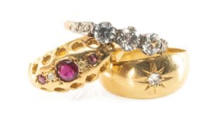GROUP OF RINGS comprising yellow metal diamond 'gypsy' set ring, 18ct gold ruby and diamond chip