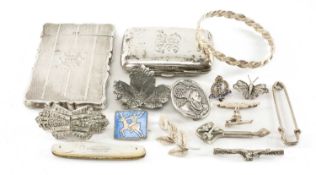 ASSORTED COLLECTABLE SILVER & OTHER JEWELLERY, including silver RMC enamel brooch, eagle brooch,
