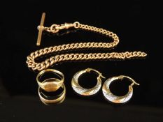 9CT GOLD CURB-LINK WATCH ALBERT with T-bar (very worn), 24cms (l), 9.8g; also 9ct gold signet