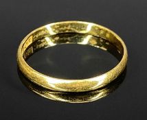 22CT GOLD WEDDING BAND, size M, 1.5g #Provenance: private collection Conwy