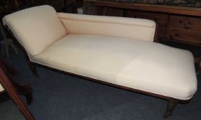 VICTORIAN WALNUT & UPHOLSTERED CHAISE LONGUE