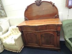 VICTORIAN MAHOGANY SERPENTINE FRONT CHIFFONIER, 124cms (w) Provenance: private collection Cheshire
