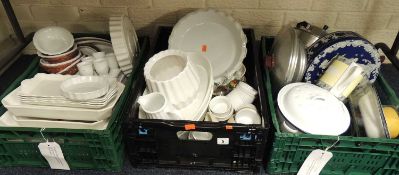 QUANTITY OF KITCHEN CHINA etc (3 trays)