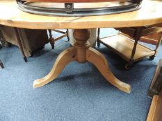 MODERN PINE PEDESTAL BREAKFAST TABLE, 133cms (diam.) Provenance: private collection Cheshire