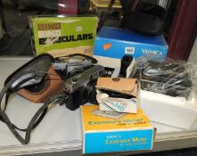 YASHICA 66 TWIN LENS REFLEX CAMERA, with original box, and Canon, Canonet, and Praktica L2