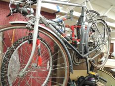 APOLLO OUTRAGE ALL TERRAIN 18 SPEED BICYCLE, and a Raleigh Pioneer ladies' bicycle (2)