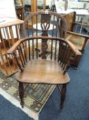 EARLY 19TH CENTURY YEW WOOD WINDSOR CHAIR Provenance: private collection Conwy