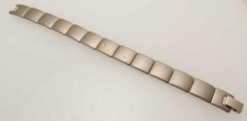 FENIOM TITANIUM & DIAMOND BRACELET, 17.5cms (l), 25g Provenance: private collection Cheshire